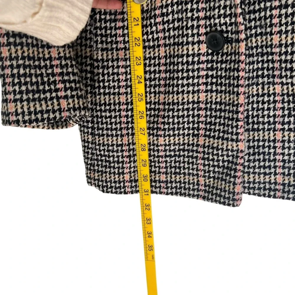 Old Navy classic houndstooth